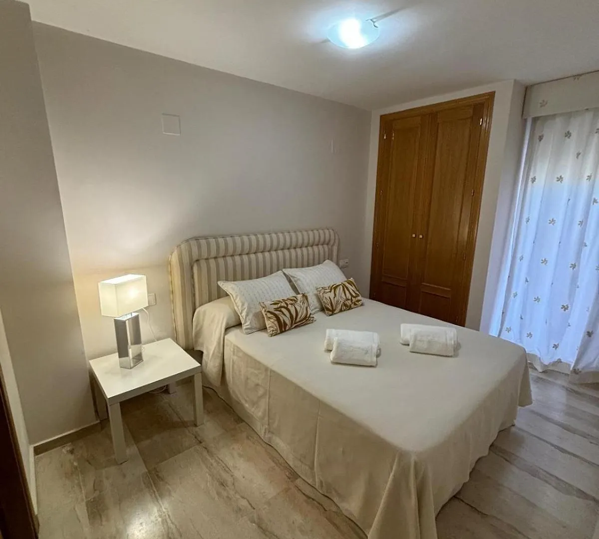 Atico Duplex En Playa Las Chapas Marbella Spain
