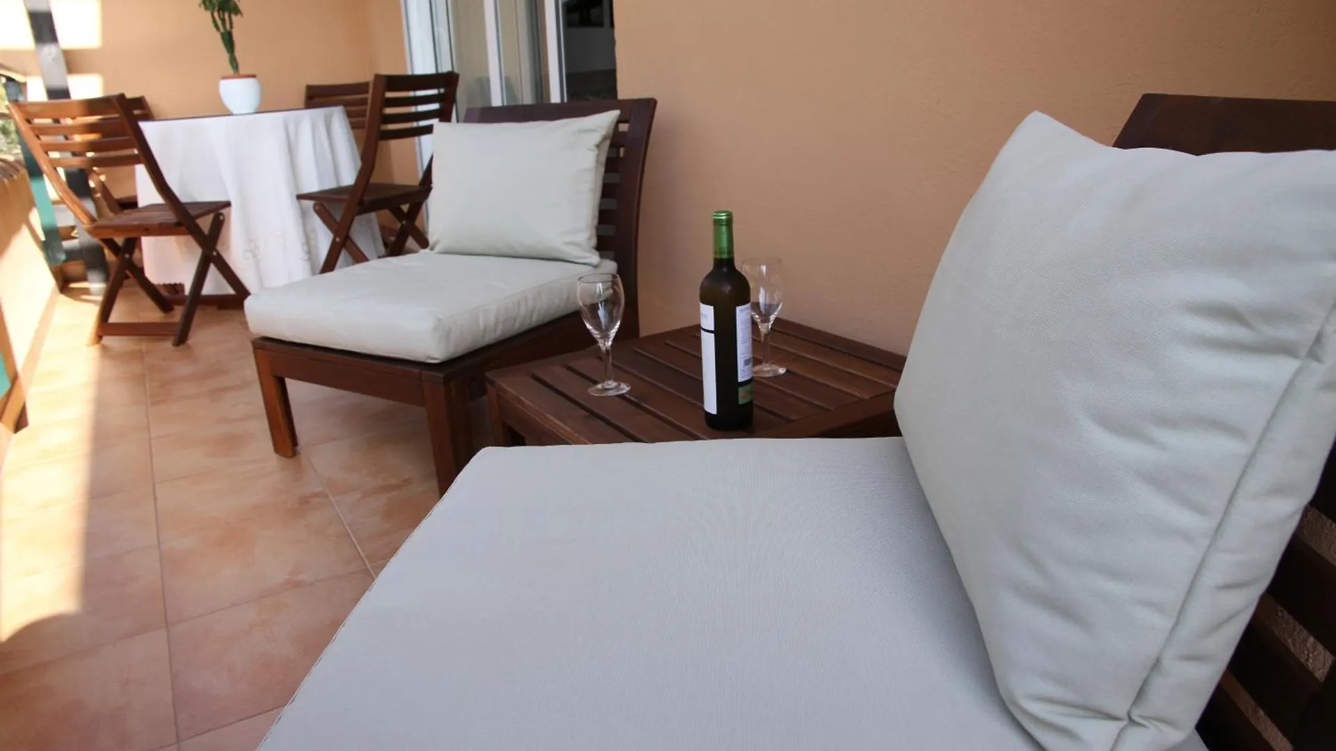 Atico Duplex En Playa Las Chapas Marbella Spain